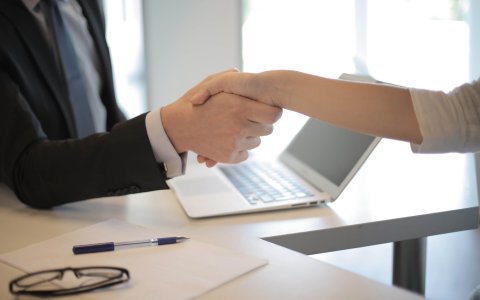 S_Voordelen geregistreerd partnerschap boven samenlevingscontract_pexels-andrea-piacquadio-3760069